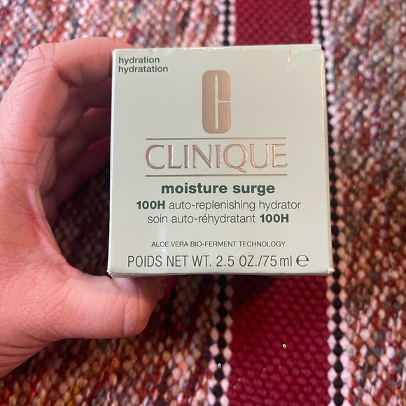 Clinique Moisture Surge 100H Auto-Replenishing Hydrator Moisturizer NIB - Picture 4 of 7